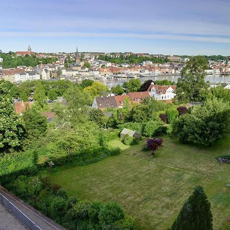 Fewo1846 - Flensview - Komfortables Studioapartment Mit Balkon Und Hafenblick Flensburg Kültér fotó